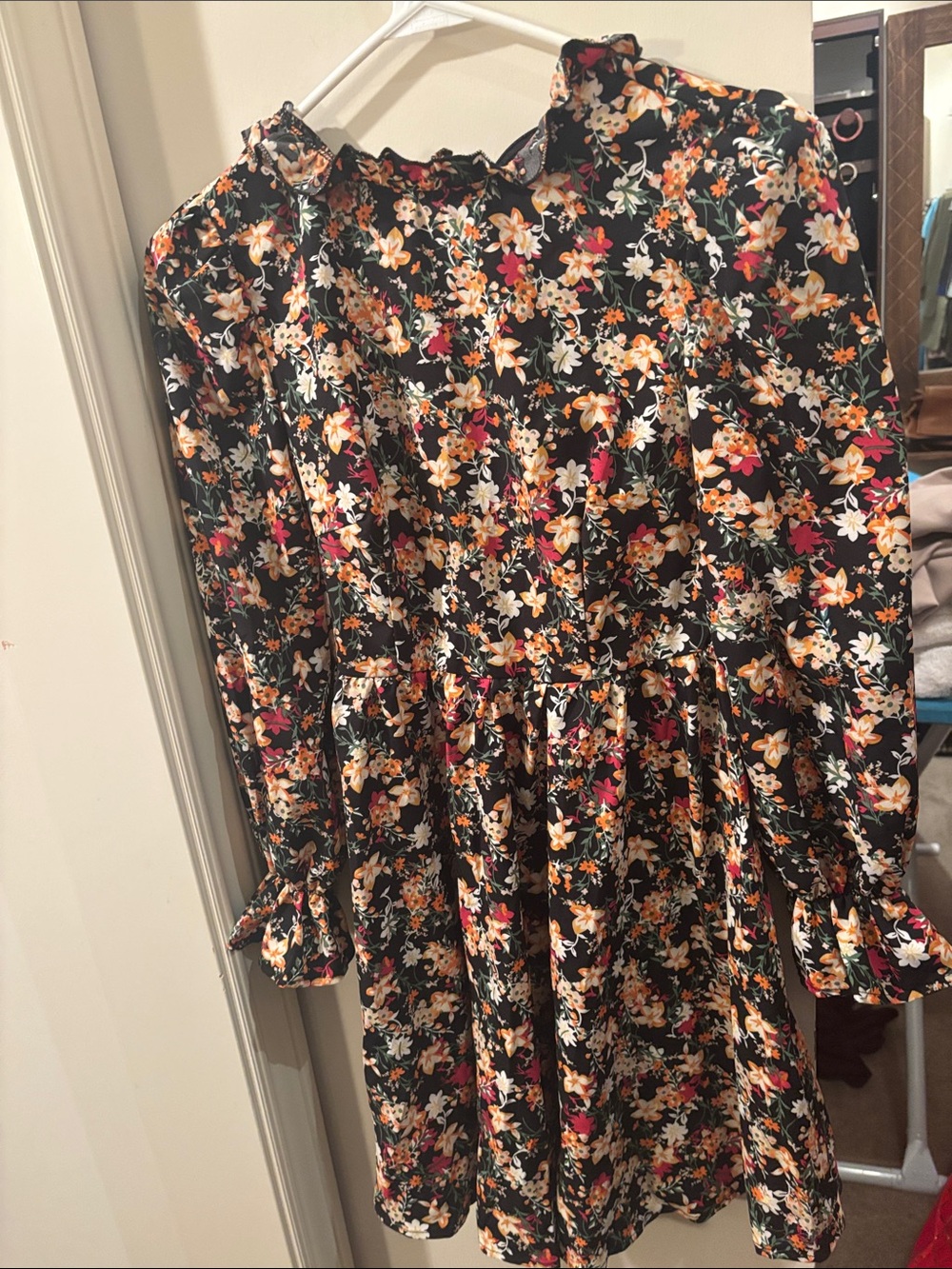 Girls Black Floral Long-Sleeve Dress ( 10-12, Size Small)